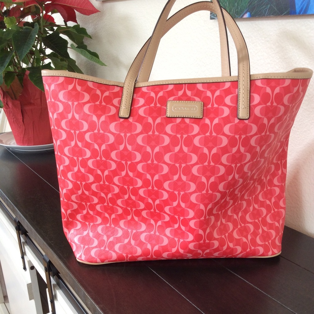 Coach tote
